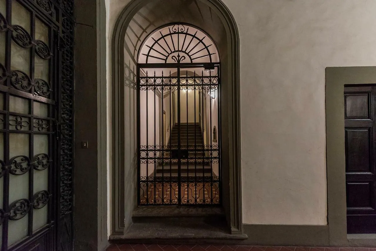 Apartments Florence - Elegant Giotto