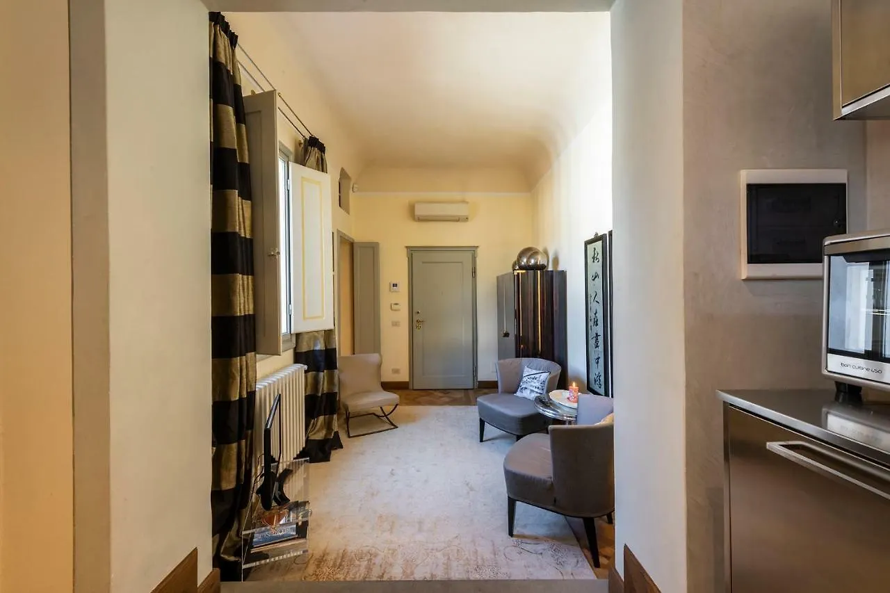 Apartments Florence - Elegant Giotto 0*,  Itália