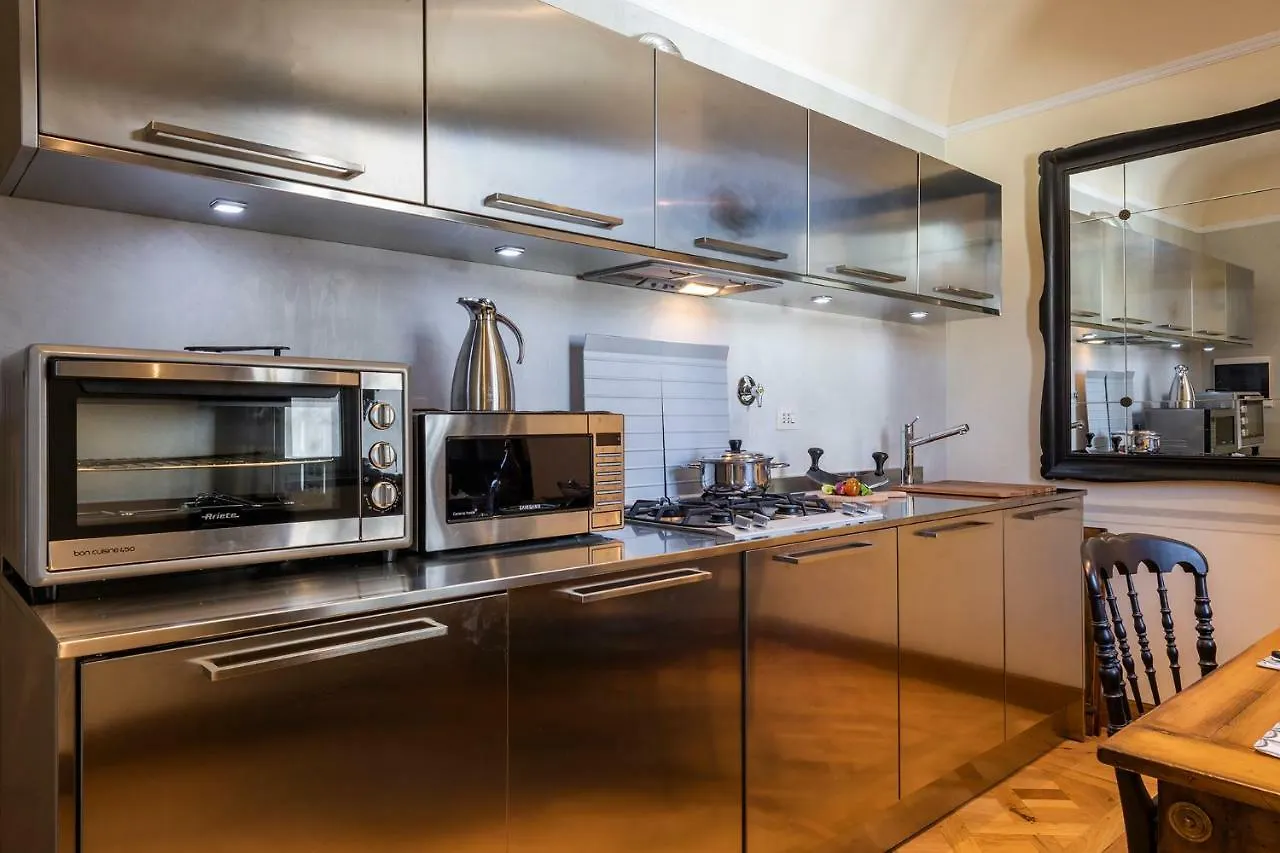 Apartments Florence - Elegant Giotto