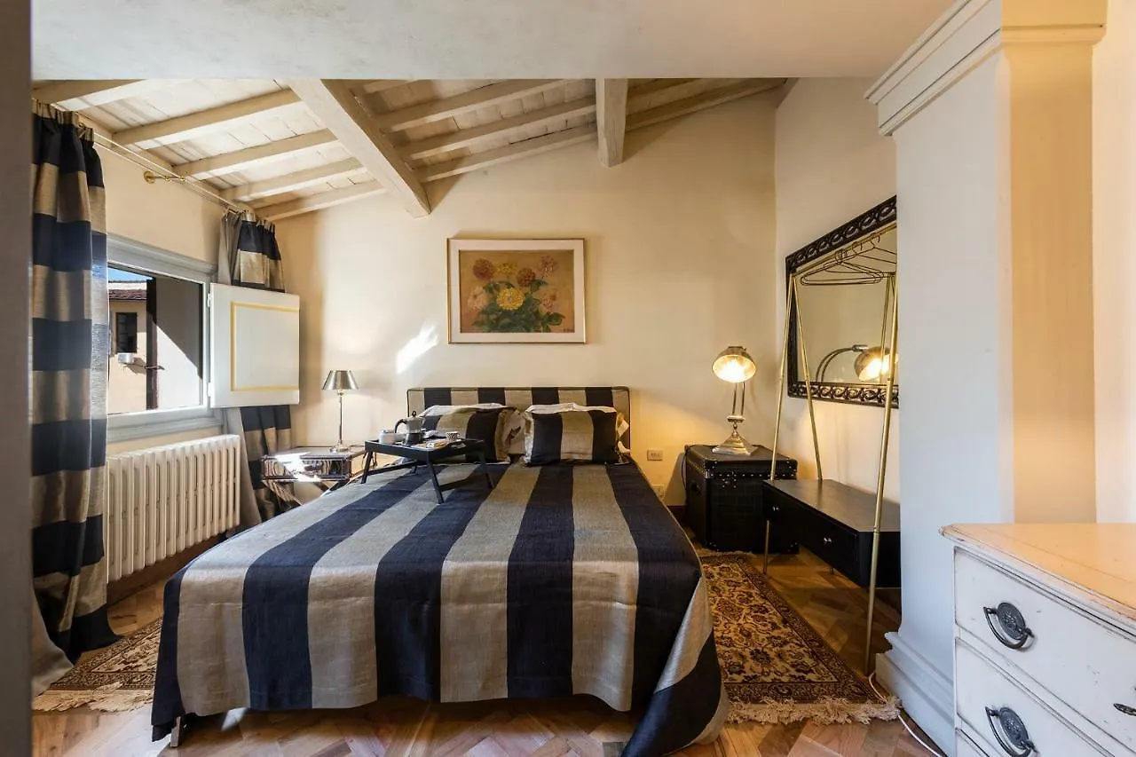 Apartments Florence - Elegant Giotto