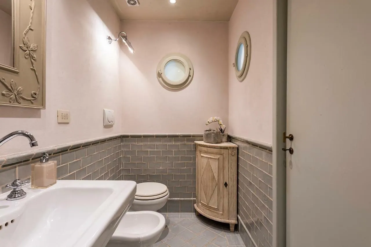 Apartments Florence - Elegant Giotto